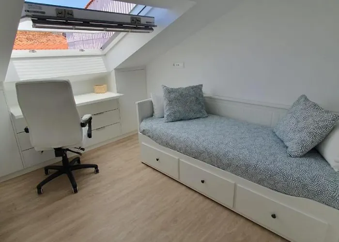 Atico En Apartamentos O Grove Centro